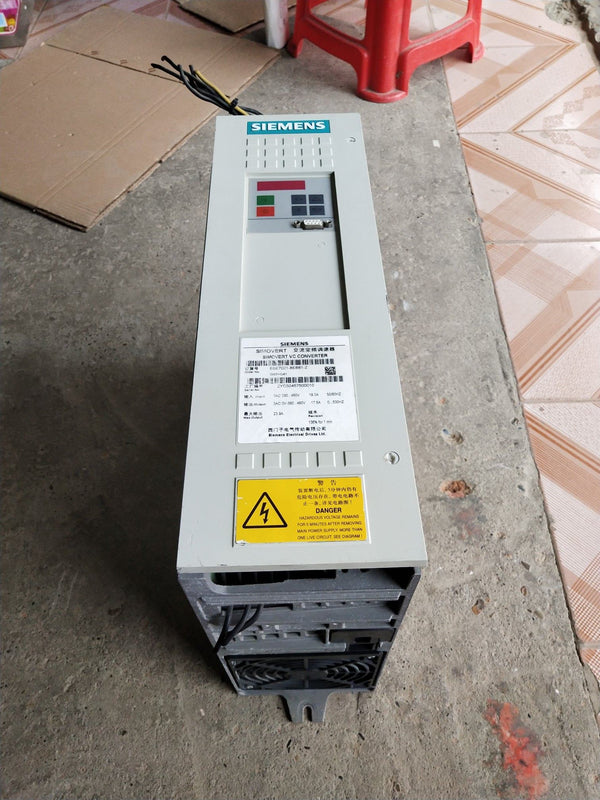 SIEMENS 6SE7021-8EB61-Z 6SE70218EB61Z