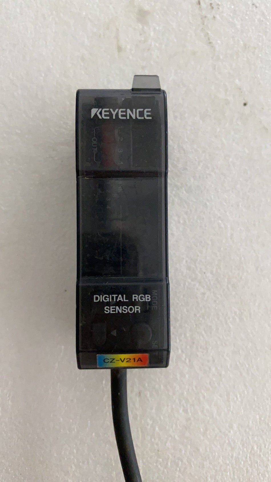 1PC FOR keyence CZ-V21A 二手 CZV21A