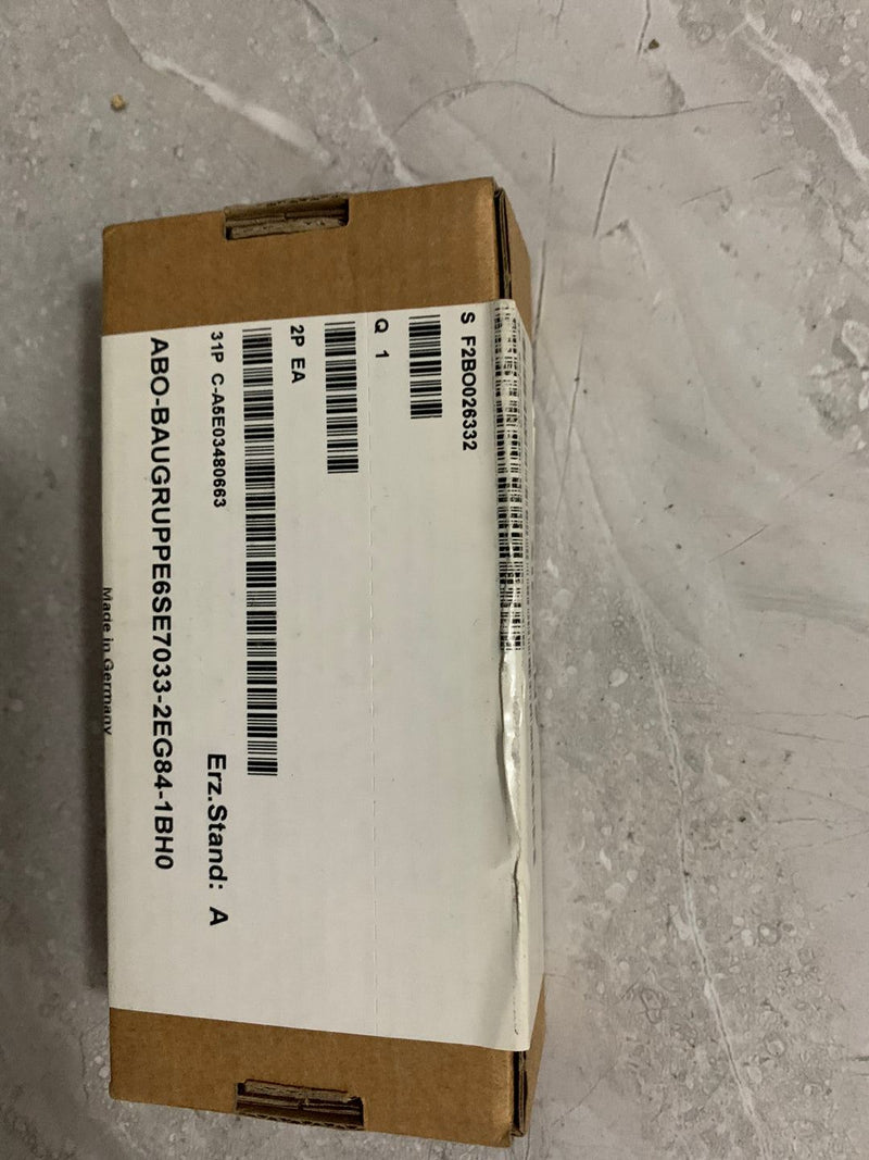 SIEMENS 6SE7033-2EG84-1BH0 new 6SE70332EG841BH0