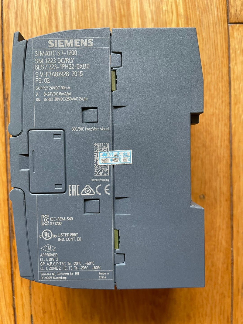 SIEMENS 6ES7 223-1ph32-0XB0 6ES7 2231ph320XB0