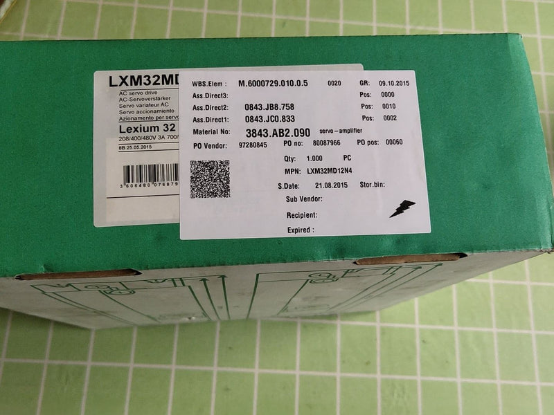 schneider LXM32MD12N4 new