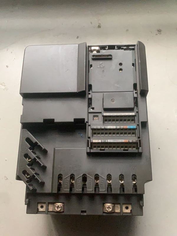 SIEMENS 6SE6440-2AB23-0CA1 6SE64402AB230CA1