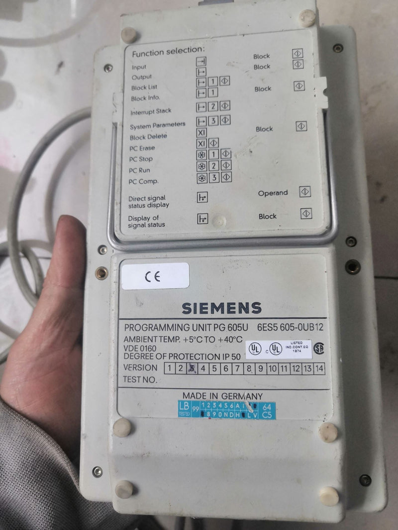 SIEMENS 6ES5 605-0UB12 6ES5 6050UB12