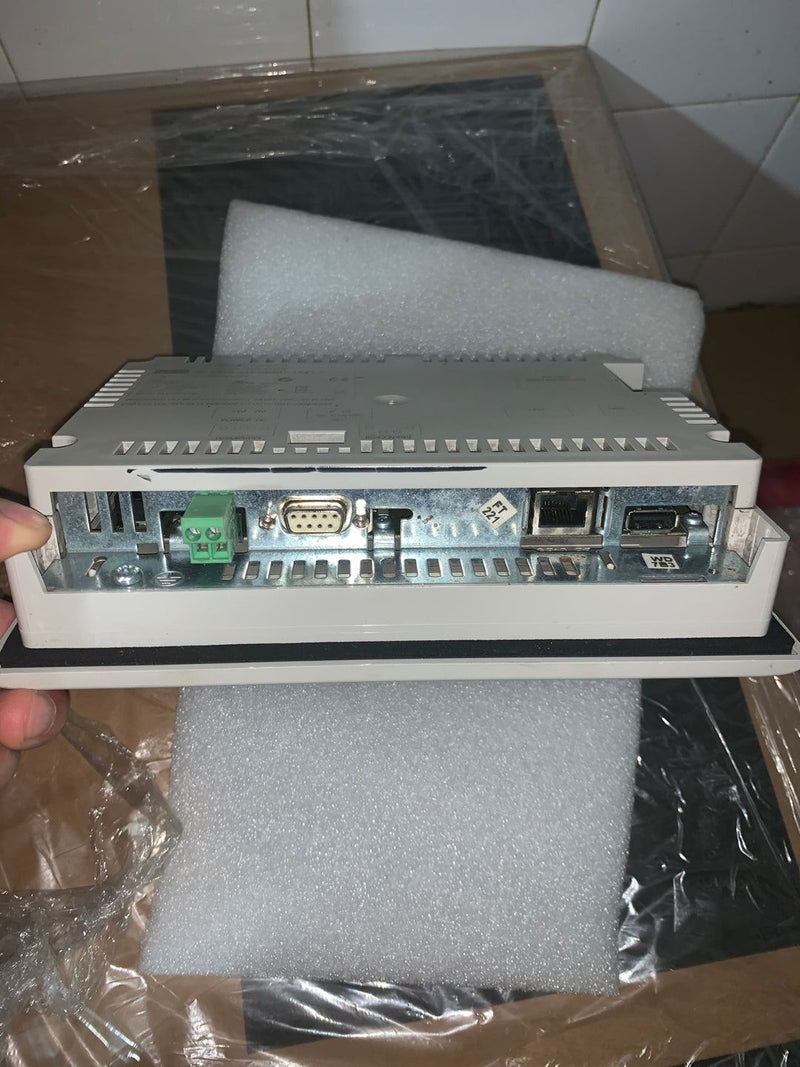 SIEMENS 6AV6642-0BA01-1AX1 6AV66420BA011AX1