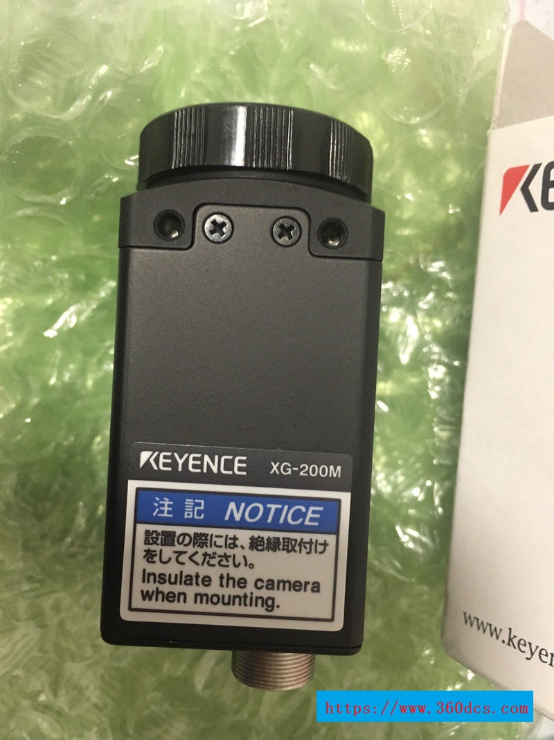 Keyence  XG-200M new  XG200M