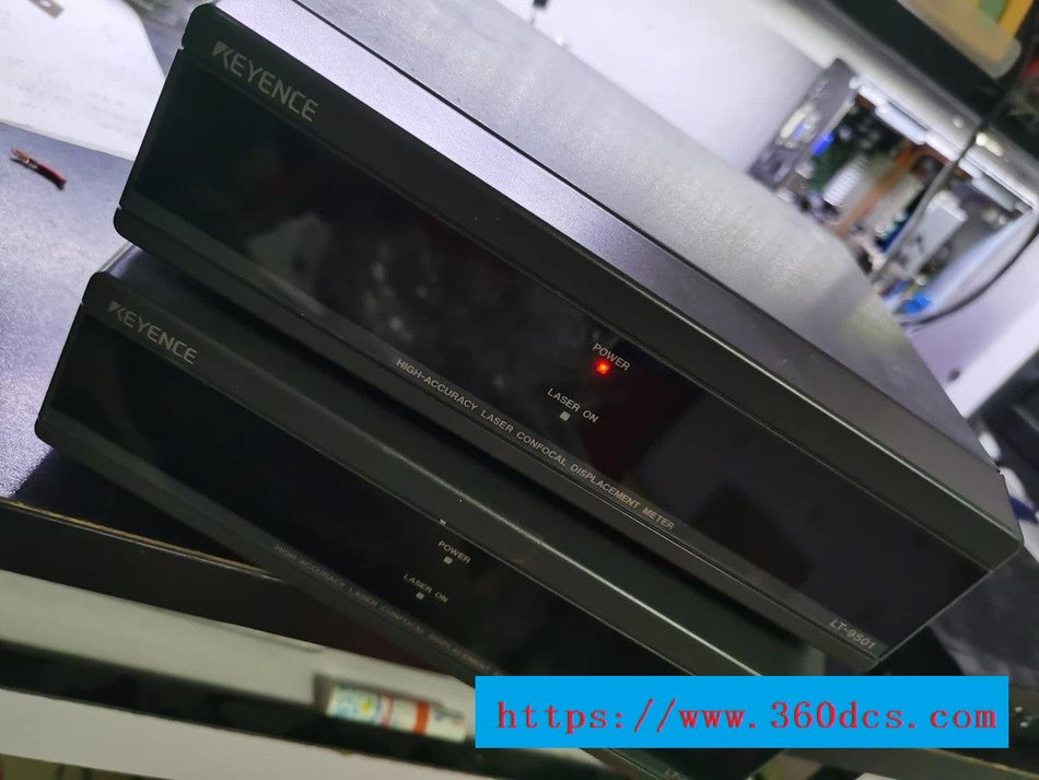 Keyence LT-9501 usado LT9501