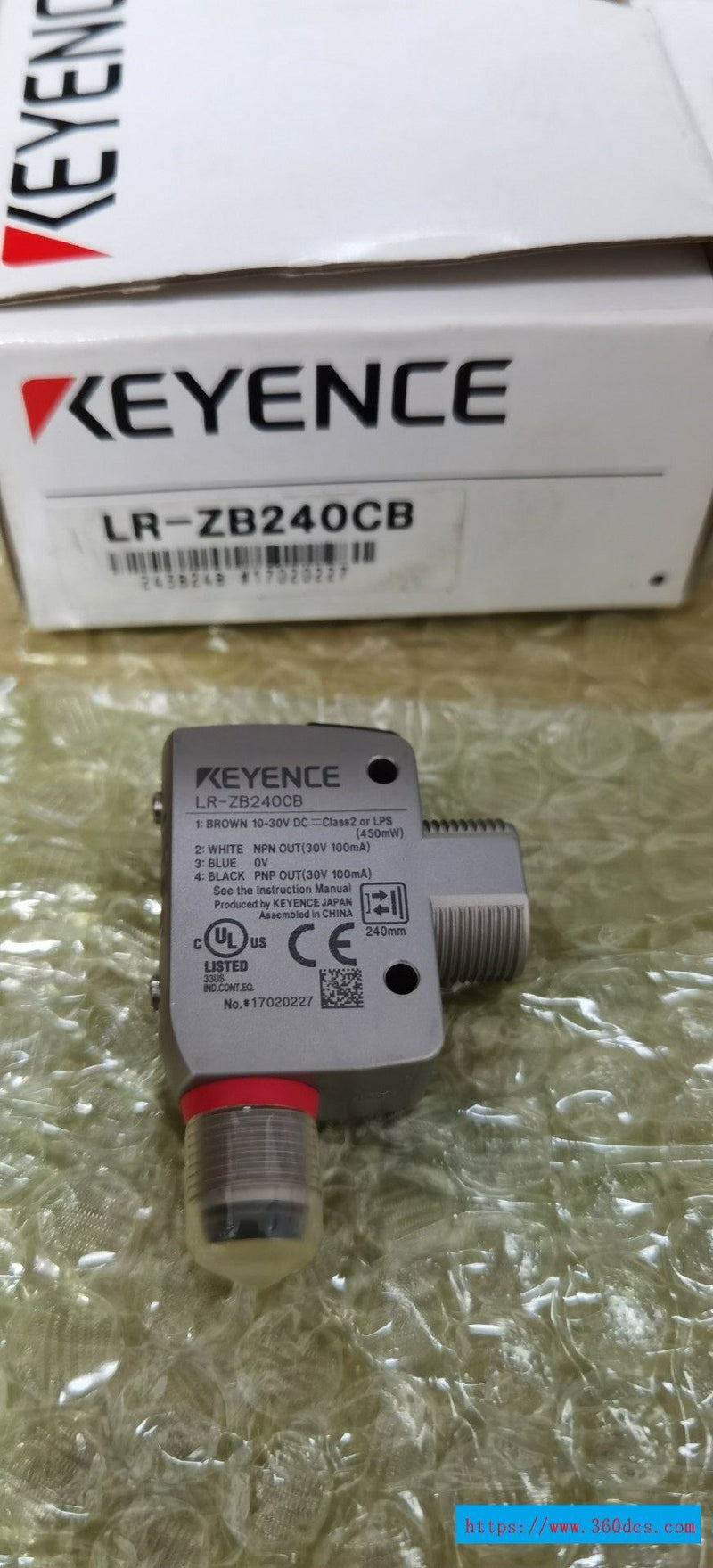 Keyence  LR-ZB240CB new LRZB240CB