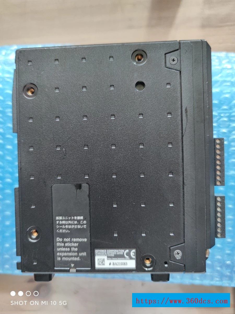 1 peça para Keyence CV-X100E usado CVX100E