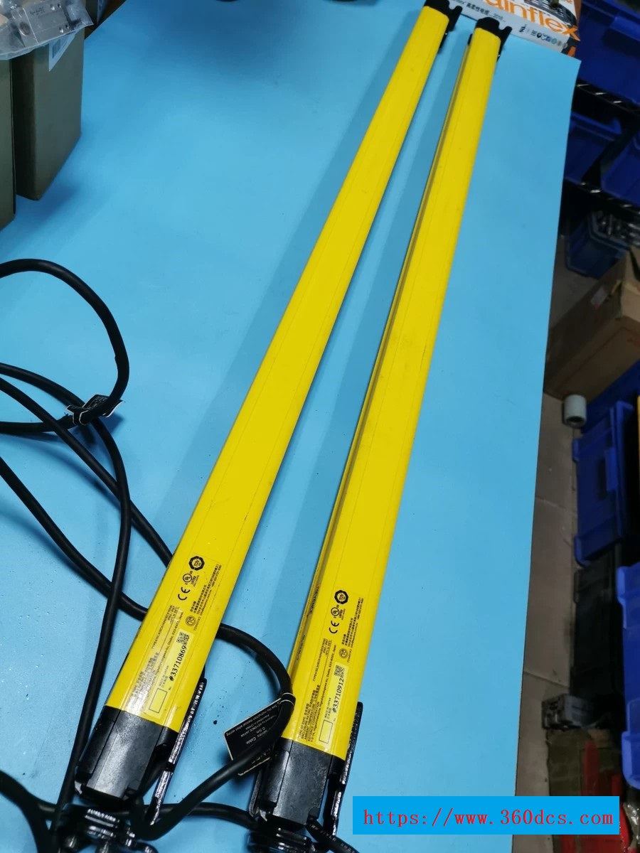 Keyence GL-R24L-R usado GLR24LR