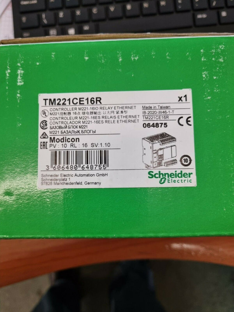 Schneider TM221CE16R