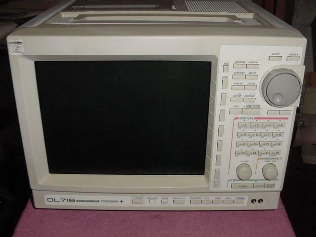 YOKOGAWA DL716 16 used