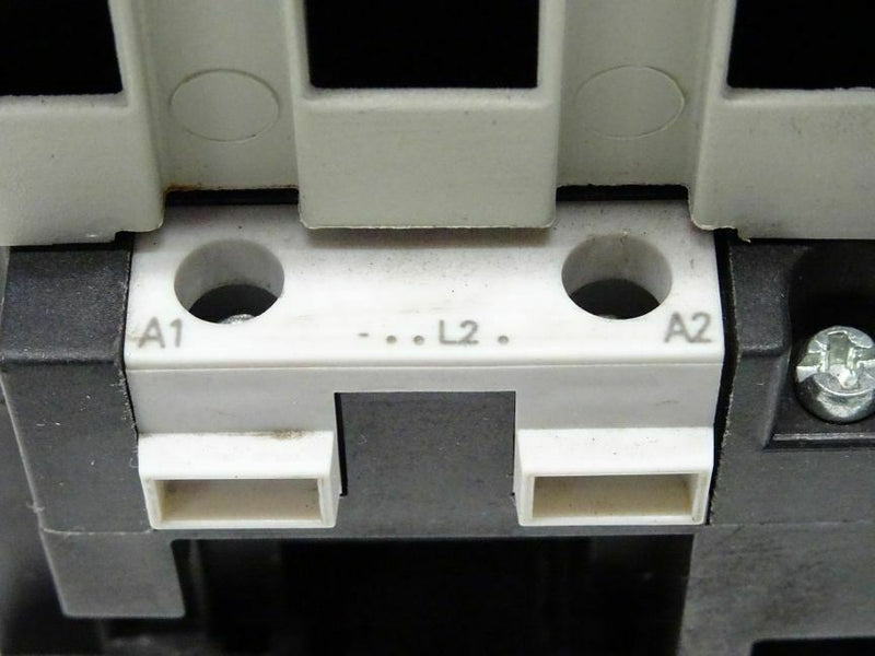 SIEMENS 3RT1046-1AL20-1AA0