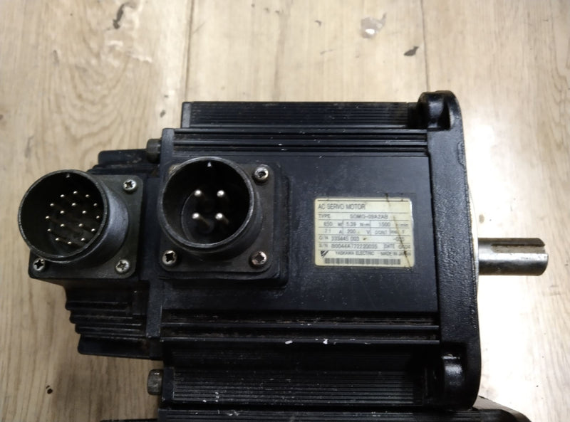 Yaskawa SGMG-09A2AB(used)