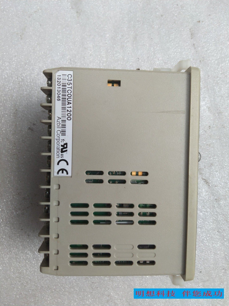 AZBIL C35TR1UA1000 used