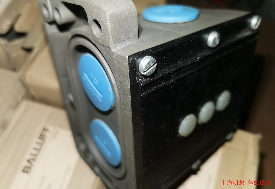 1PC FOR BALLUFF  BNS819-D03-D16-100-10-FD new