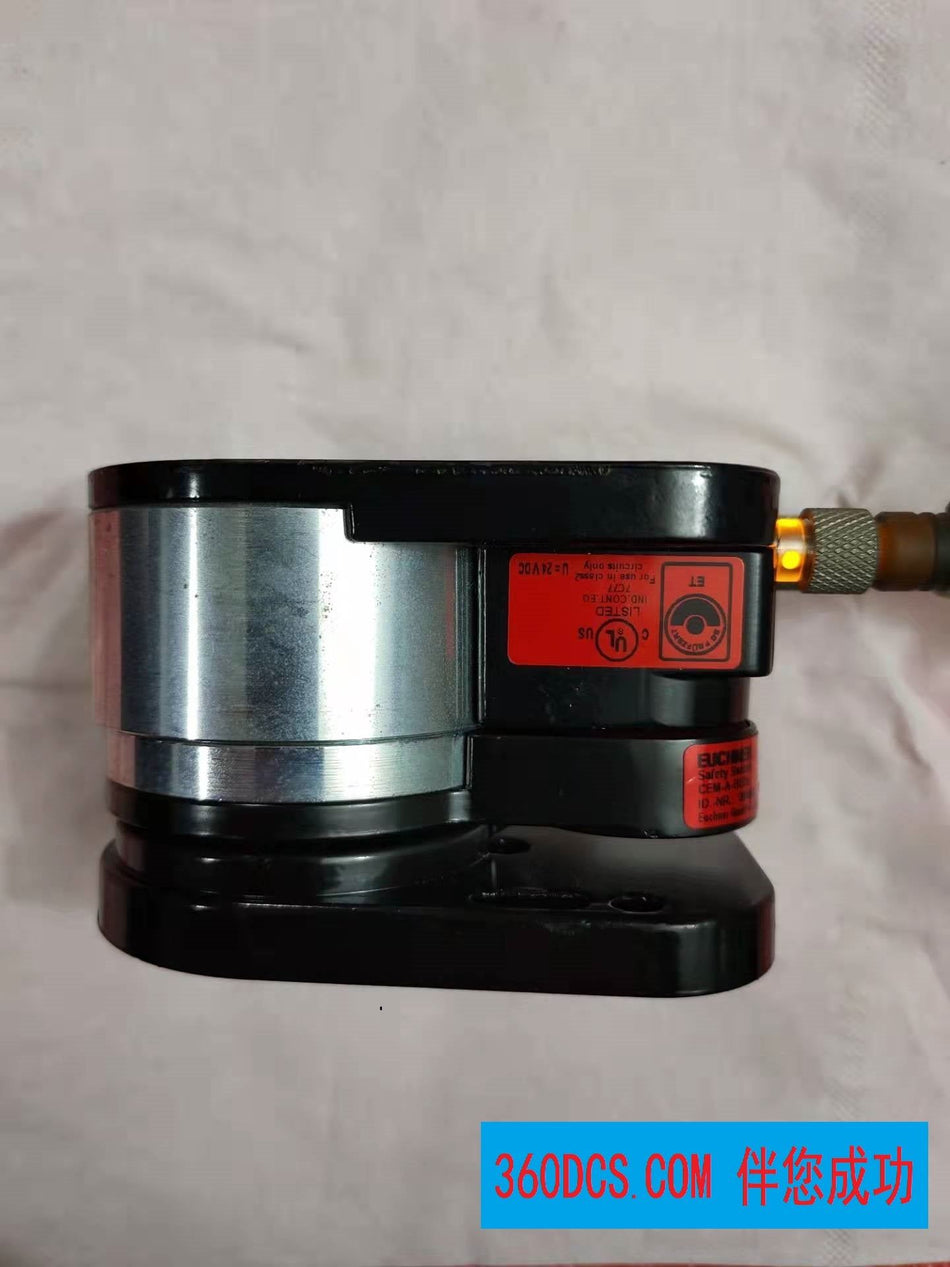 1 peça para Euchner 094805 CEM-A-LE05K-S2 novo CEMALE05KS2