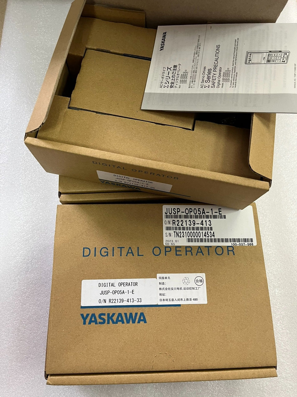 1PCS NEW FOR YASKAWA Control panel JUSP-OP05A-1-E  A06