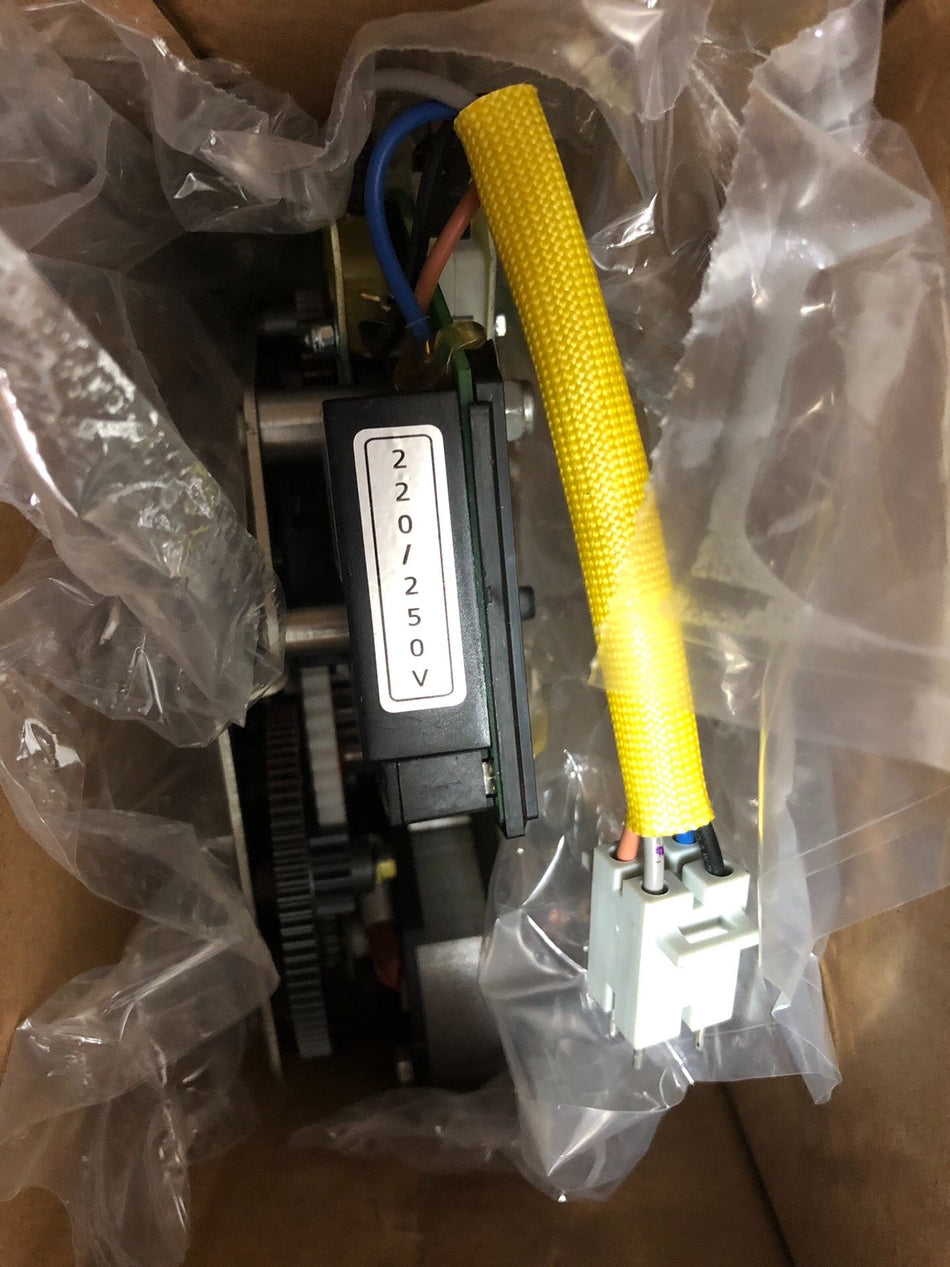 1pc for used ABB energy storage motor SACE S.p.a 220/250V 1SDA038324R1 spot