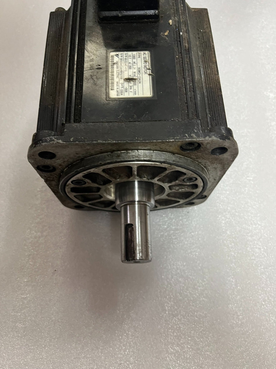 NOVO YASKAWA SGMG-13A2AAS