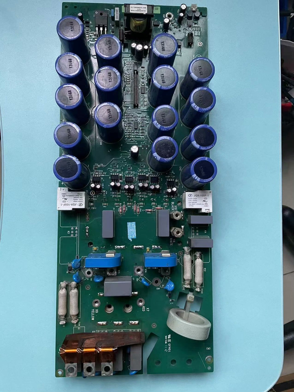 1 件用于 100% 测试 SINT4430C REV.K（通过 Fedex 或 DHL 90 天保修）