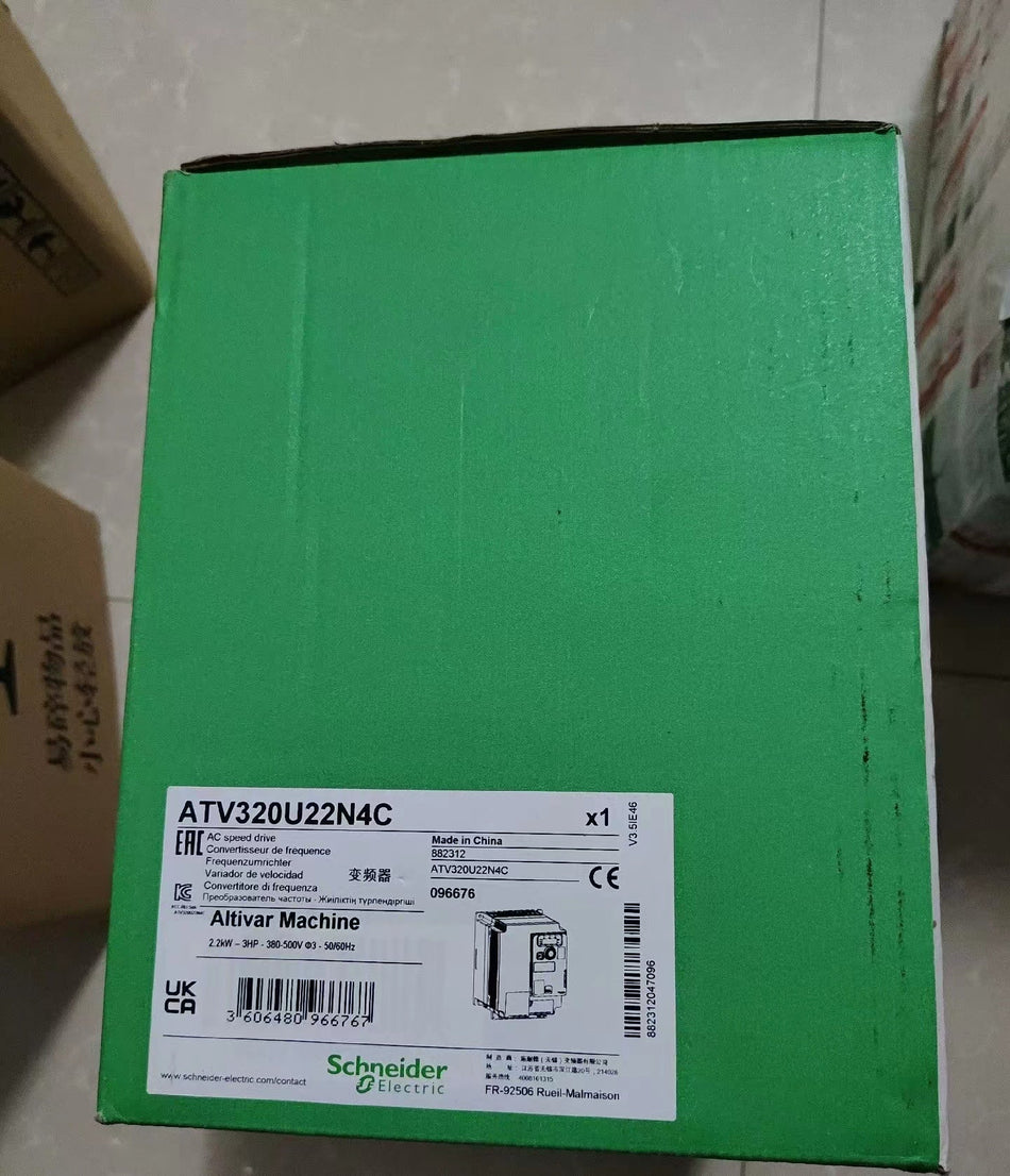 1 peça para NOVO ATV320U22N4C FEDEX/DHL com garantia A08