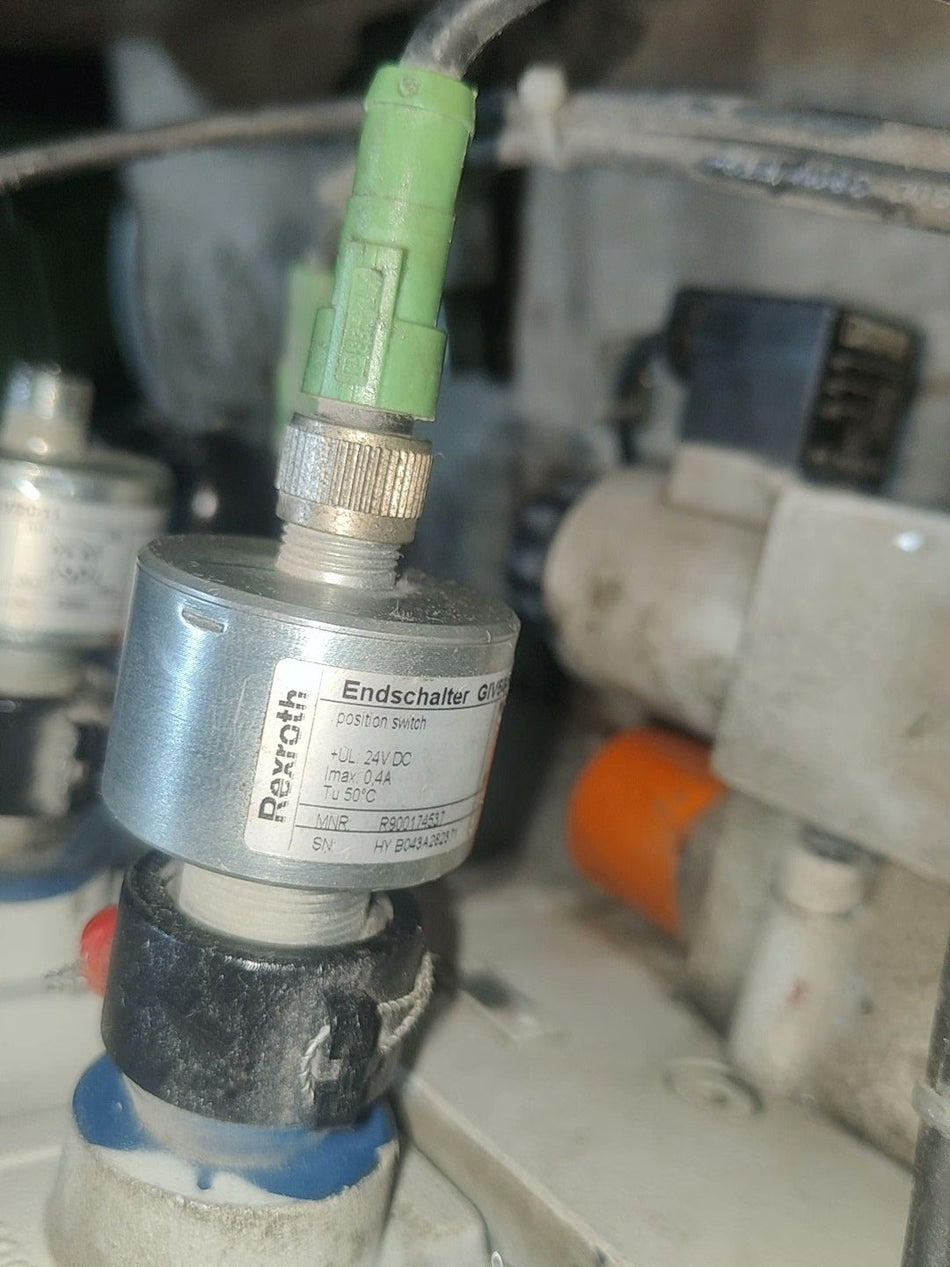 1pc Rexroth R900174537 GIV50-11 sensor #R158 DF USED  A06