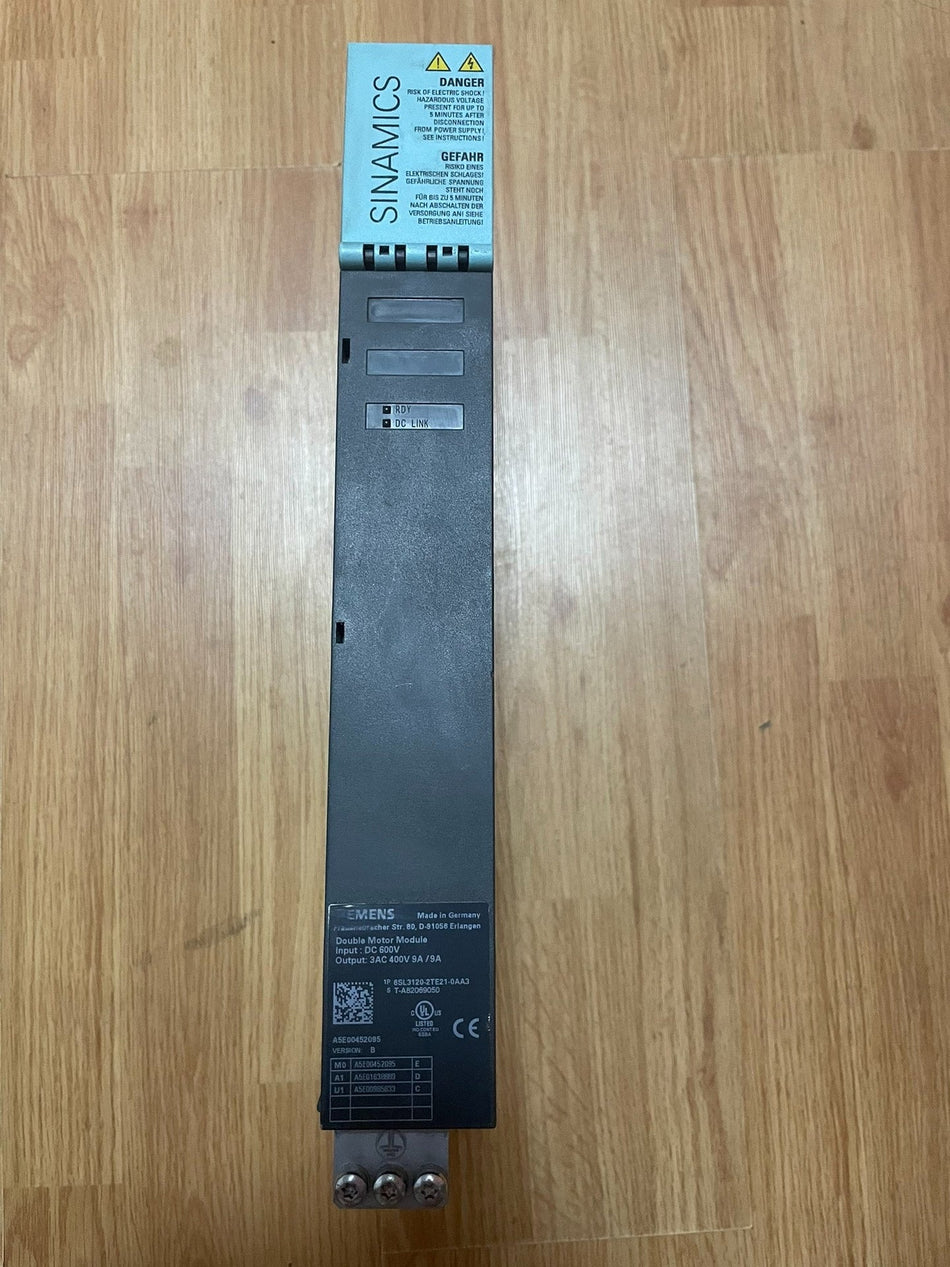 1 件西门子 6SL3 120-2TE21-0AA3 6SL3120-2TE21-0AA3 全新带盒，通过 DHL 发货