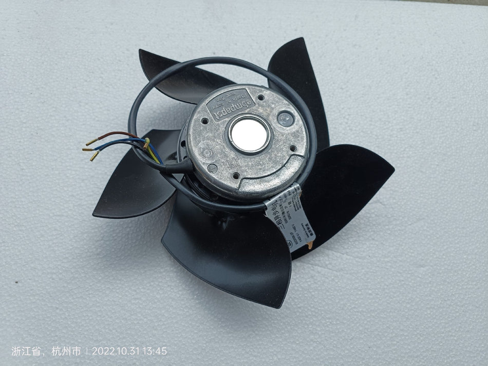 1PC FOR Ebmpapst  M2D068-CF NEW