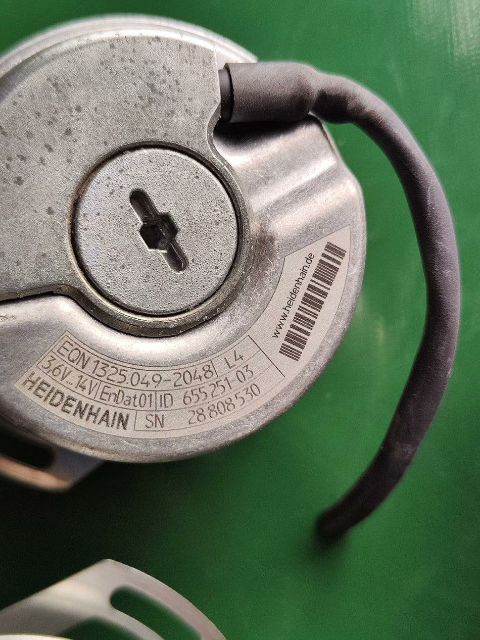 1 PC PARA Heidenhain EQN1325.049-2048 USADO EQN1325.0492048