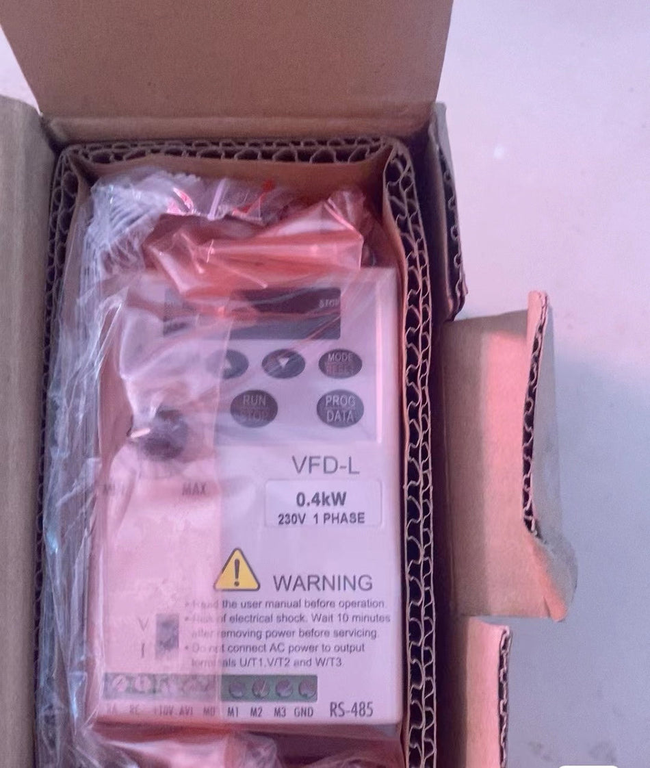 1 件适用于 Delta VFD004L21A 全新 mx1