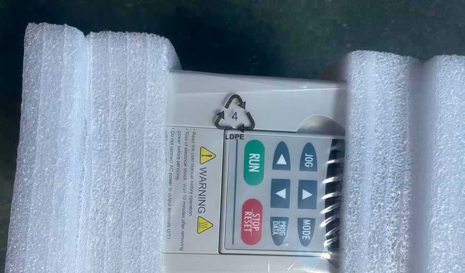 1台二手台达变频器VFD007S43A 0.75KW 380V A08