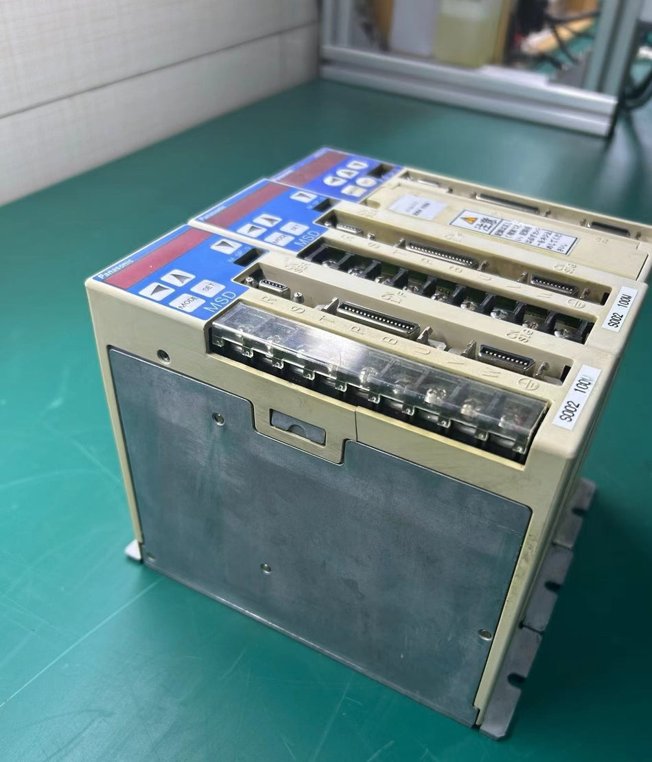 1 件适用于松下 DV88010LDMS2 二手伺服电机 免运费 A08