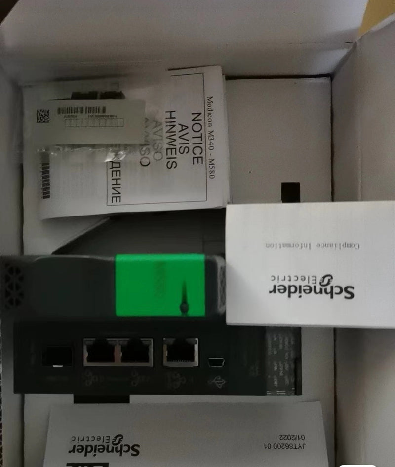 1PC Schneider BMEH586040 PLC Module New In Box  A08