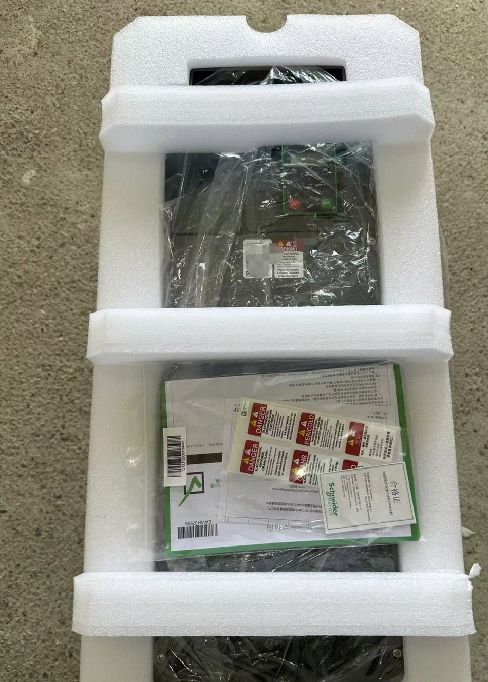 1PC FOR Schneider  ATV610D30N4 NEW MX4