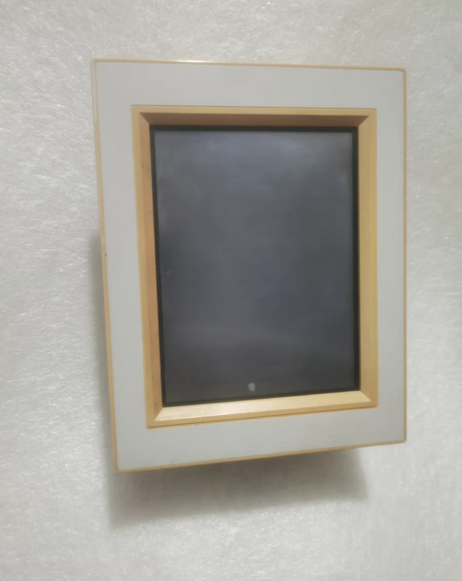 1PC FOR IDEC HG2F-SS22VF 二手