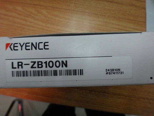 1PC New Keyence LR-ZB100N Laser Sensor In Box LRZB100N