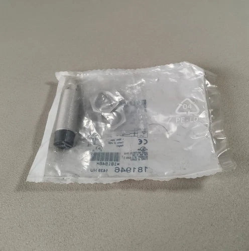 Balluff BES02KF BES M18ML-PSC12E-S04G-W NEU OVP