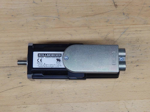 Kollmorgen  Servomotor AKM21C-ANS2GB03  NEU