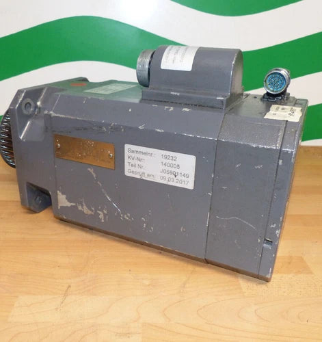 SIEMENS SERVO MOTOR 1FT6084-1AF71-4AG0 Used