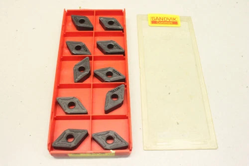 10x SANDVIK 7N0493400 DNMG 15 06 12-MR indexable inserts DNMG 15 06 12-MR original packaging