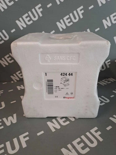 0 424 44 - LEGRAND - 42444 / Transformador Nuevo