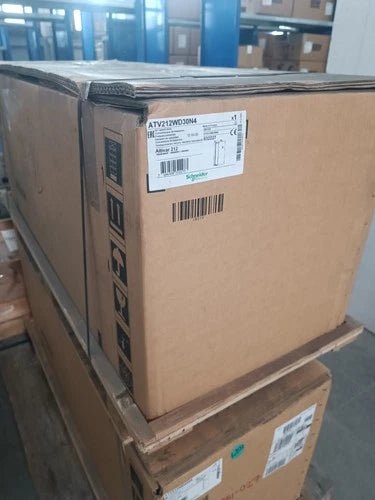 Schneider ATV212WD30N4 NEU in OVP