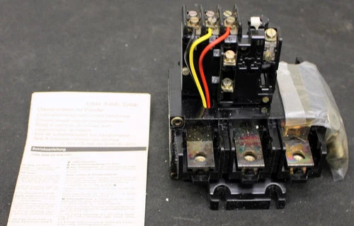 SIEMENS Thermally Delayed Overload Relay 3UA4400-8AD - 81-125A - 1 Changer