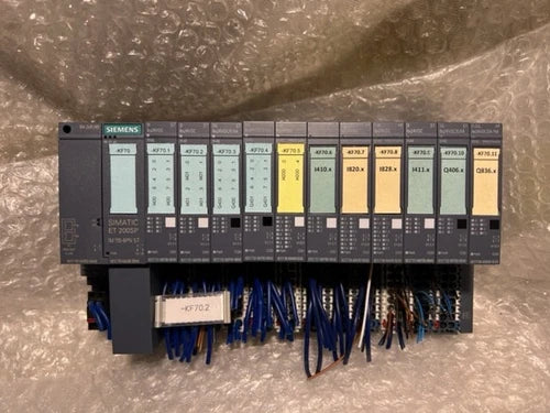 SIEMENS 6ES7193-6AR00-0AA0 + 155-6AU00-0BN0 +3x 6ES7136-6BA00-0CA0 +++