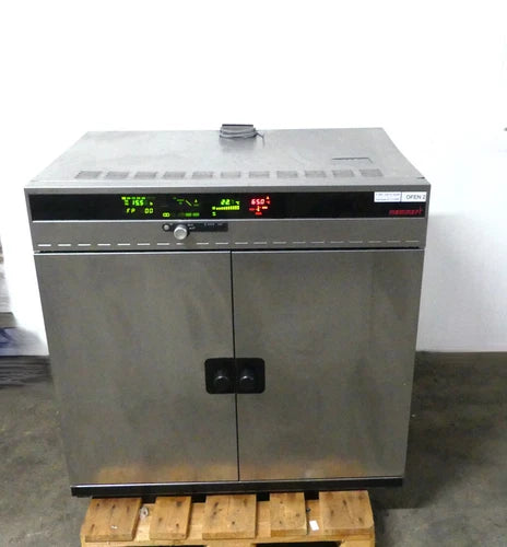Memmert Type: UFP 600
