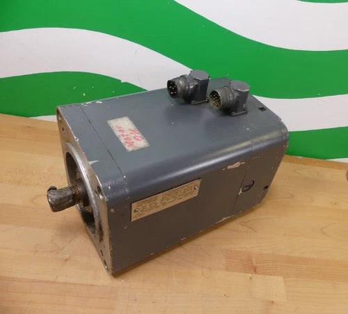 Siemens Servo Motor 1FT5073-0AG72-1-Z see pictures
