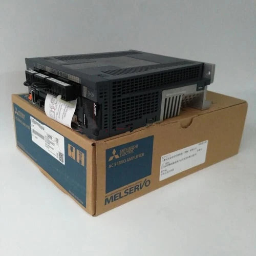 1PC Mitsubishi MR-J4-70B Servo Drive Expedited Shipping MRJ470B New In Box