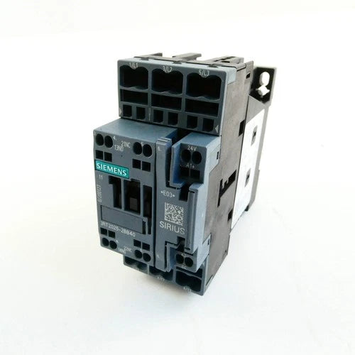 SIEMENS 3RT2025-2BB40 7.5kW / 400V, DC 24V POWER CONTACTOR