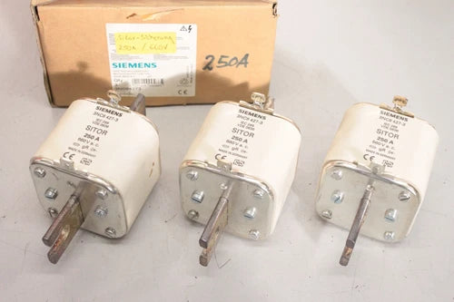 3x Siemens Sitor 250A fuse block 3NC84273 original packaging
