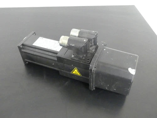 Lenze MCS 06F41-SRSP1-A11N-ST5S00N-R0SU MCS 06F41SRSP1A11NST5S00NR0SU Used